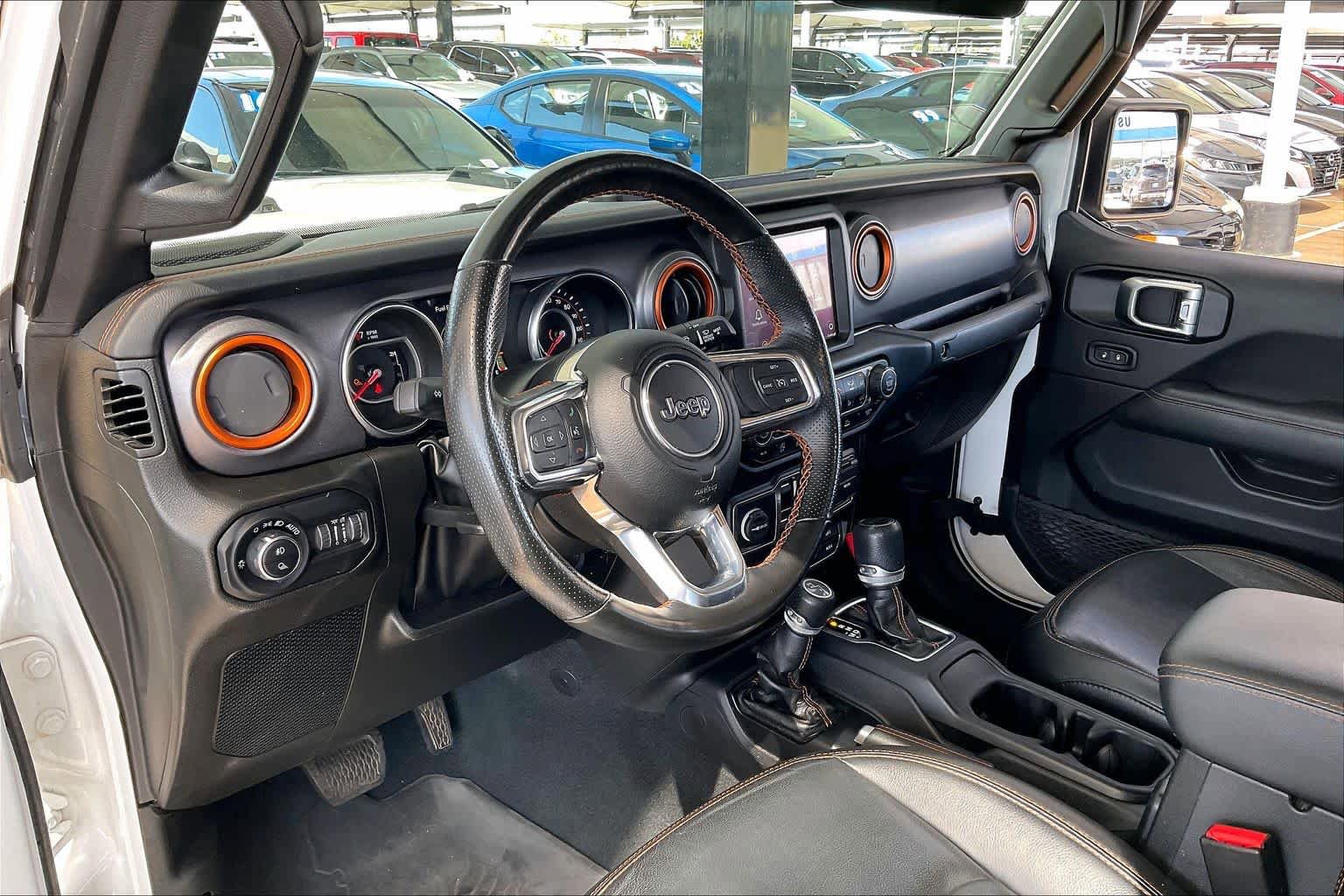 Used 2022 Jeep Gladiator Mojave w/ LED Lighting Group AWD/4WD image 17