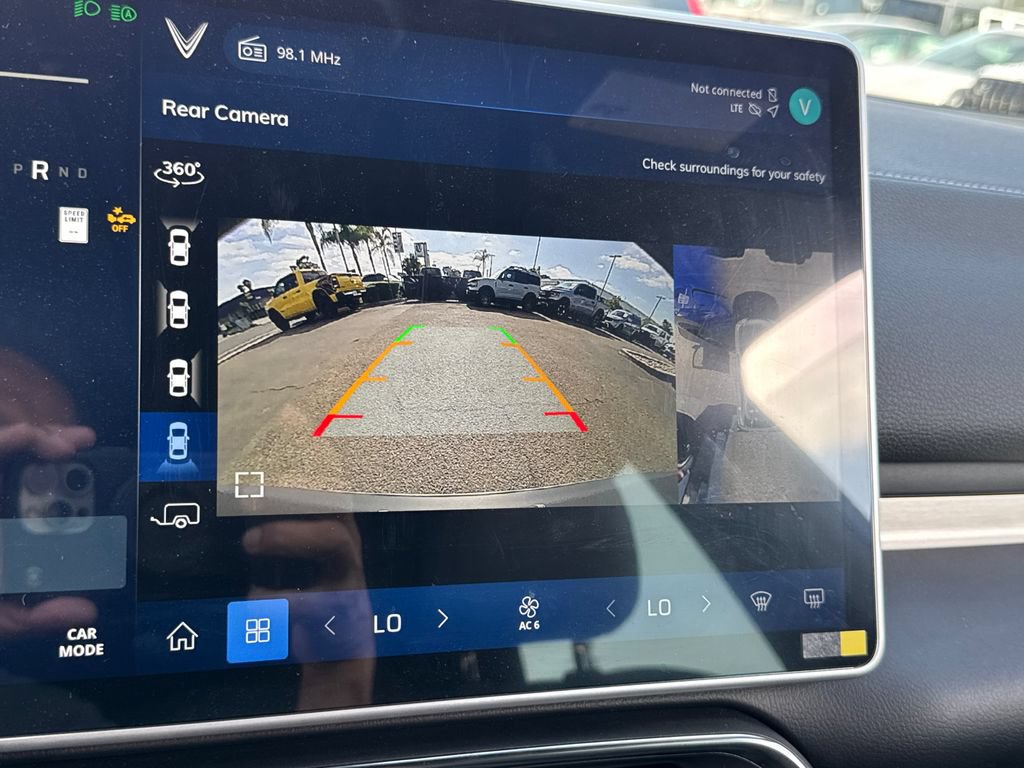 New 2025 VinFast VF 8 Plus AWD/4WD image 29
