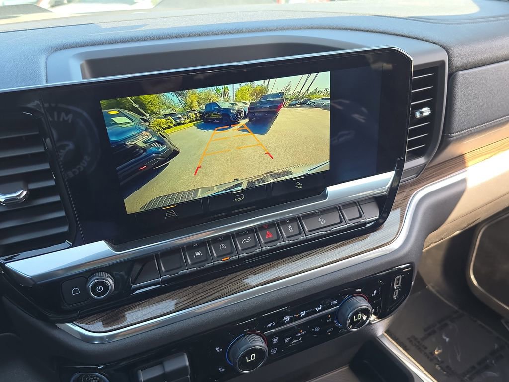 Used 2025 Chevrolet Silverado 1500 LT Trail Boss w/ Convenience Package II image 24