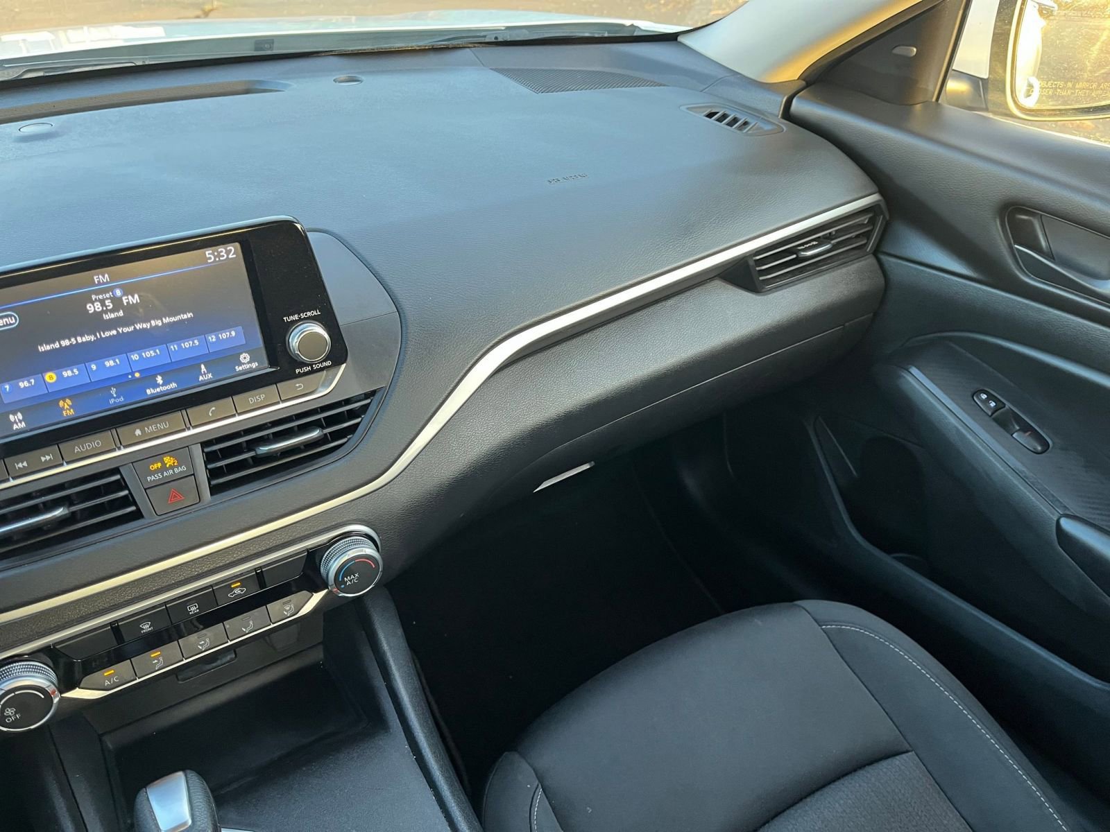 Used 2023 Nissan Altima 2.5 S image 33