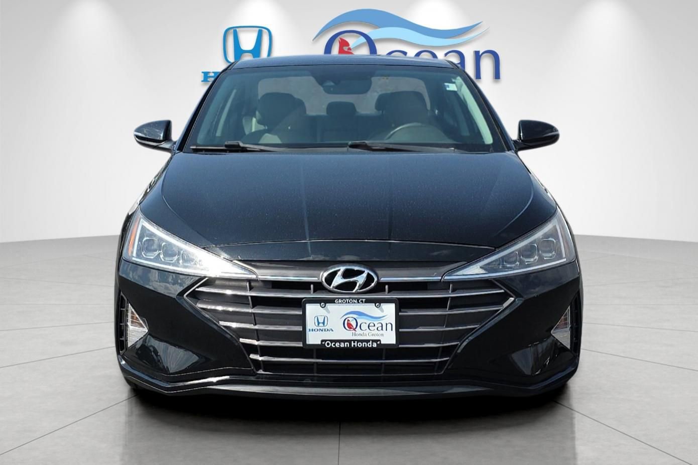 Used 2019 Hyundai Elantra Limited image 8