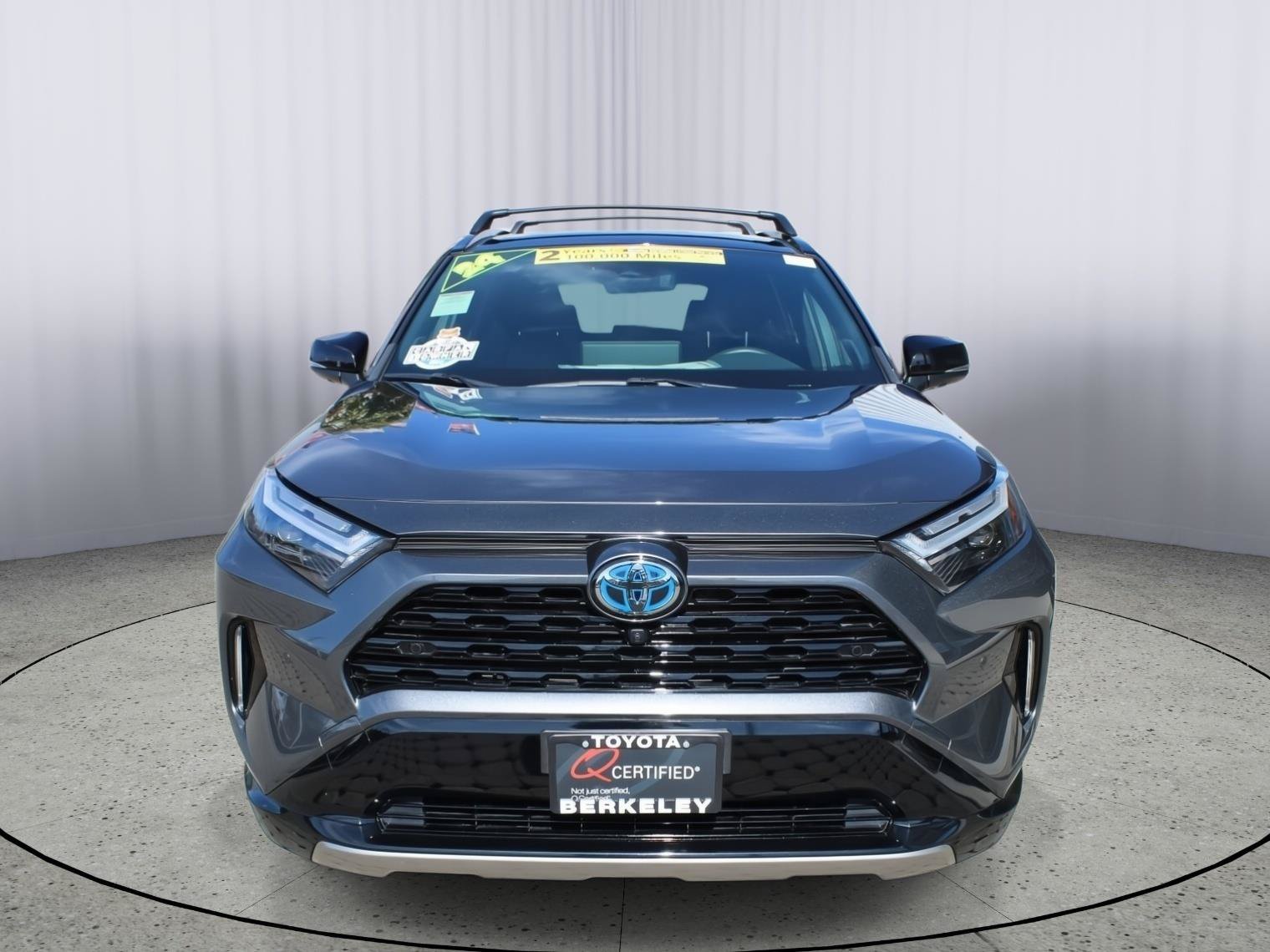 Used 2024 Toyota RAV4 XSE w/ Advanced Technology Package AWD/4WD image 3