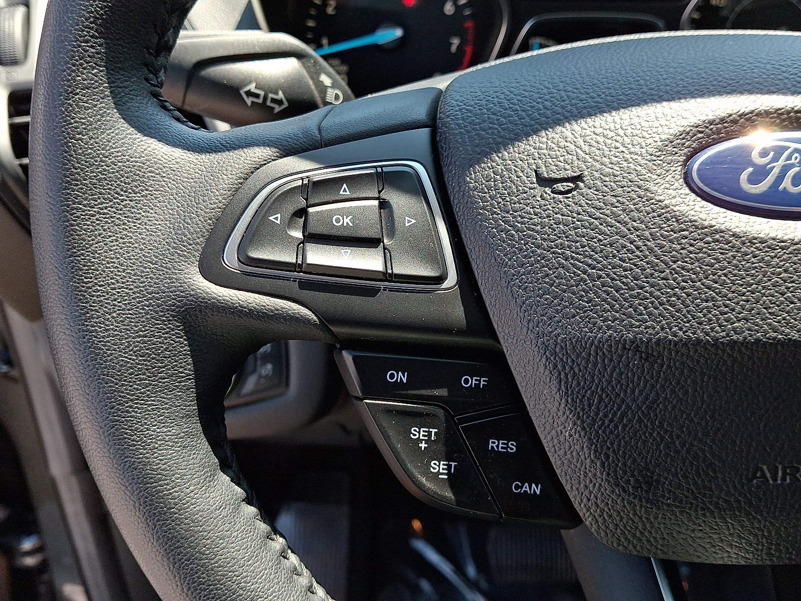 Used 2019 Ford Escape SEL AWD/4WD image 21