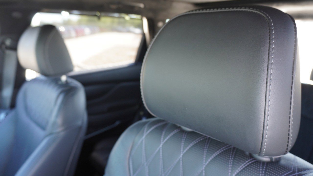 Used 2023 Hyundai Santa Fe Calligraphy image 23