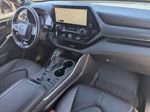 Used 2024 Toyota Highlander XSE image 6