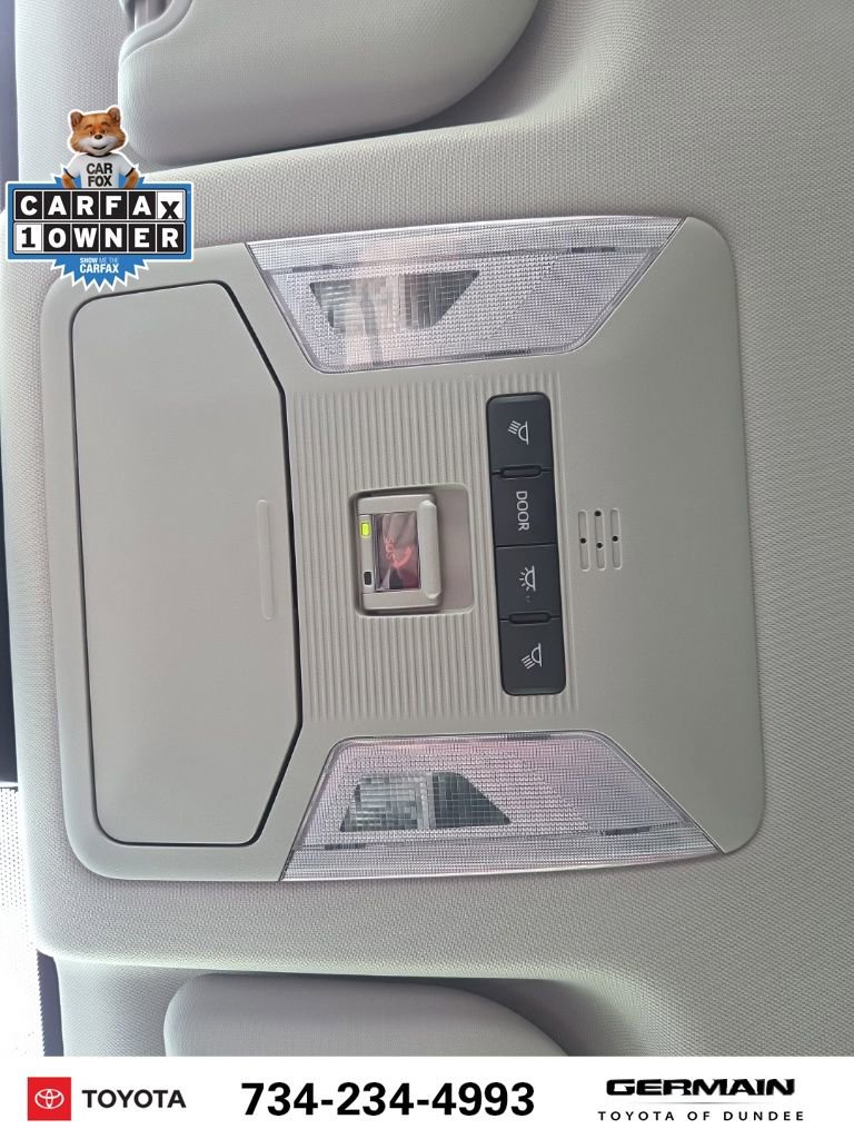 Used 2024 Toyota RAV4 LE AWD/4WD image 31