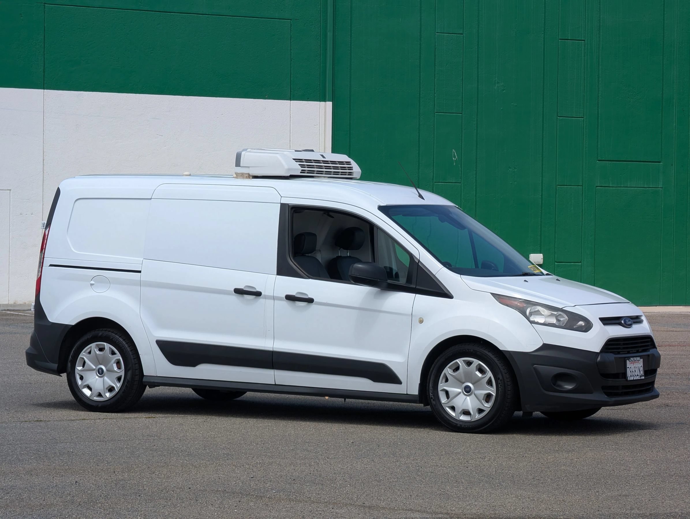 Used 2018 Ford Transit Connect XL FWD image 1