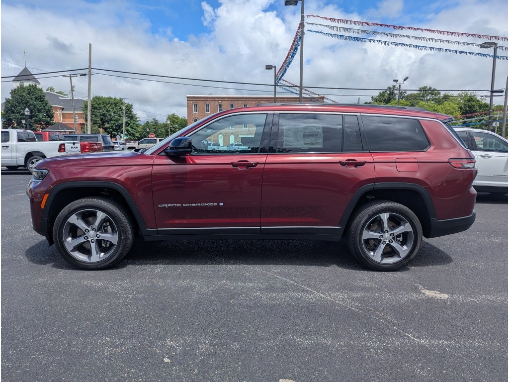 New 2026 Jeep Grand Cherokee L Limited AWD/4WD image 3