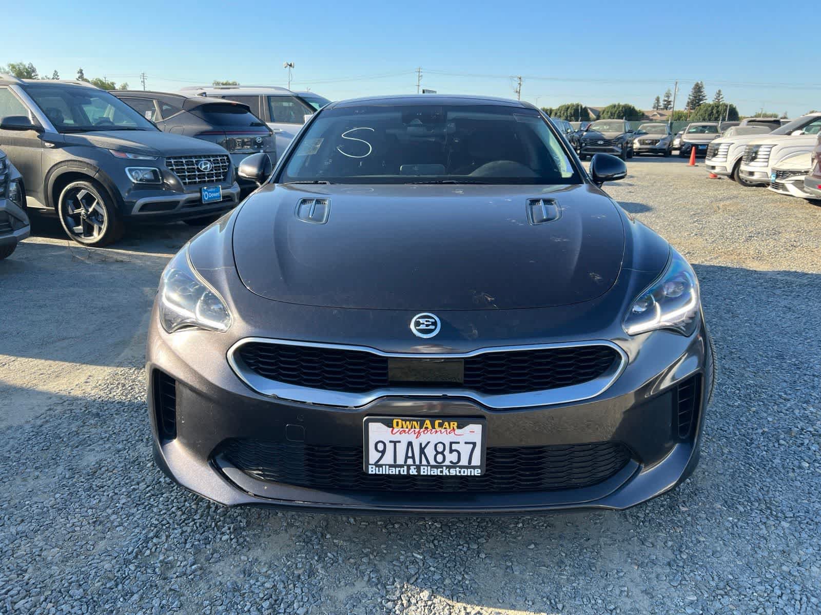 Used 2019 Kia Stinger Premium RWD image 2