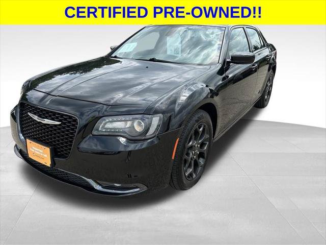 Certified 2019 Chrysler 300 S AWD/4WD image 1