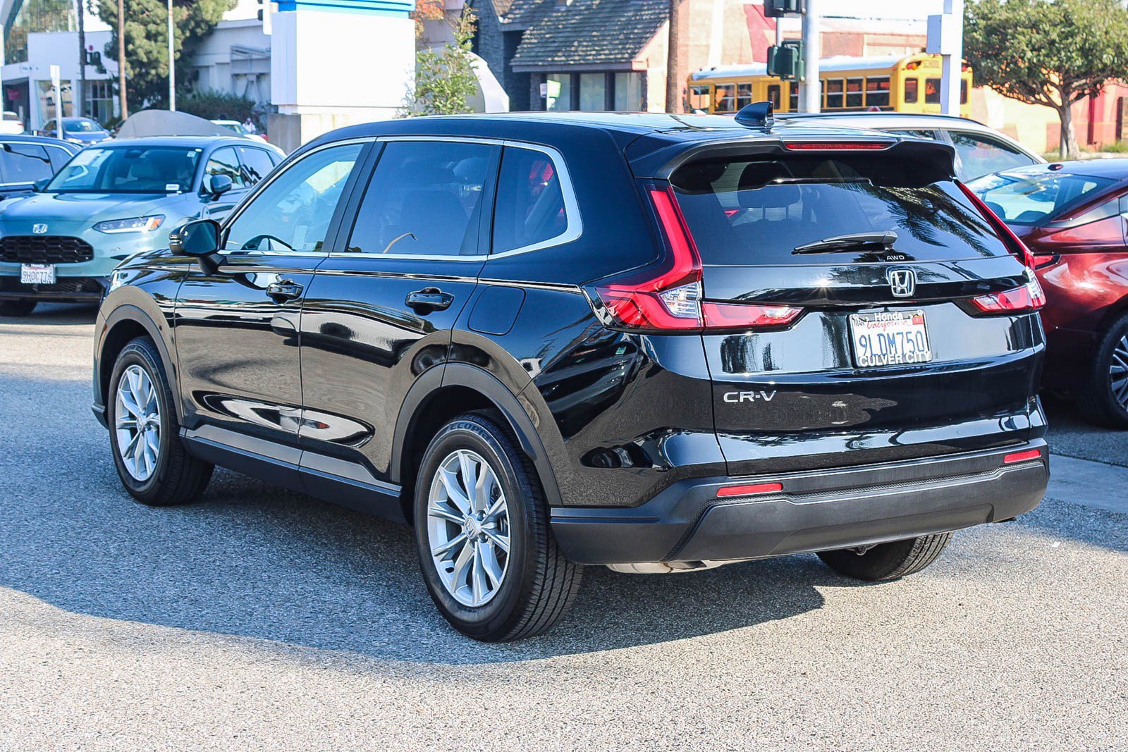 Used 2024 Honda CR-V EX image 7