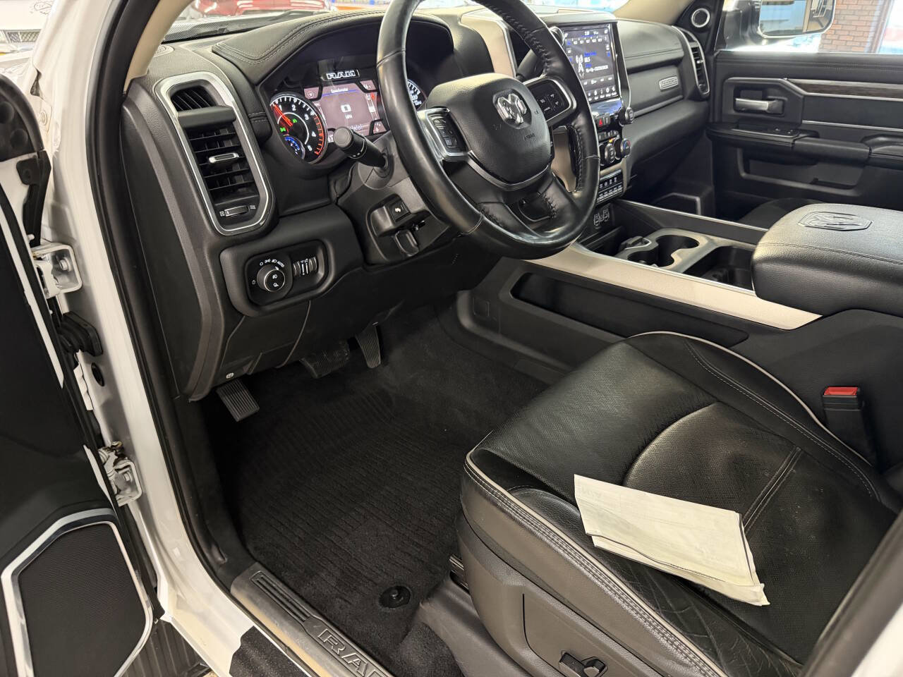 Used 2019 RAM 3500 Laramie image 24