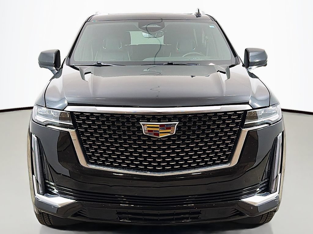 Used 2024 Cadillac Escalade Premium Luxury w/ Performance Package AWD/4WD image 17