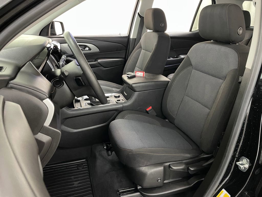 Certified 2021 Chevrolet Traverse LS image 20