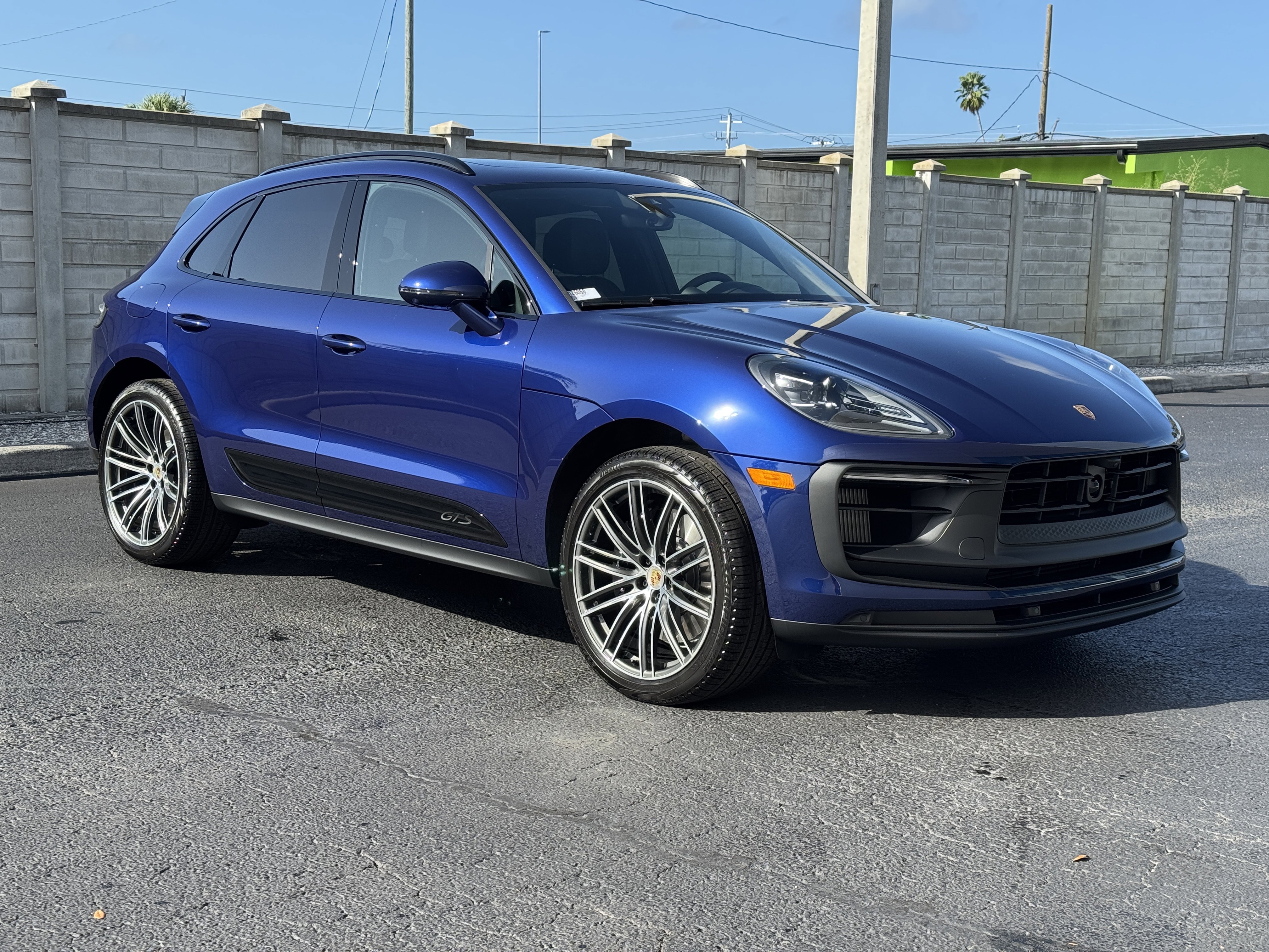 New 2026 Porsche Macan GTS image 8
