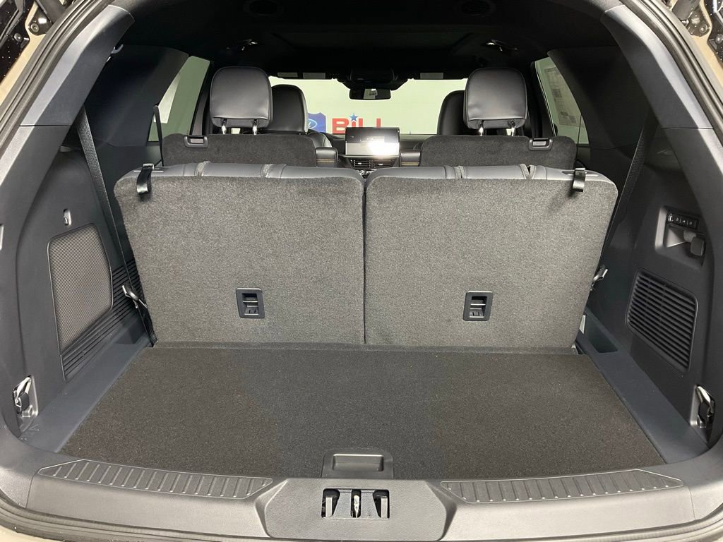 New 2026 Ford Explorer Tremor AWD/4WD image 11