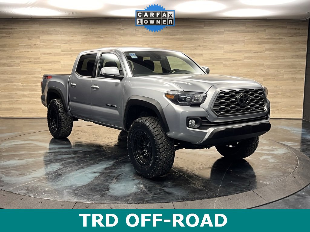 Used 2023 Toyota Tacoma TRD Off-Road image 1