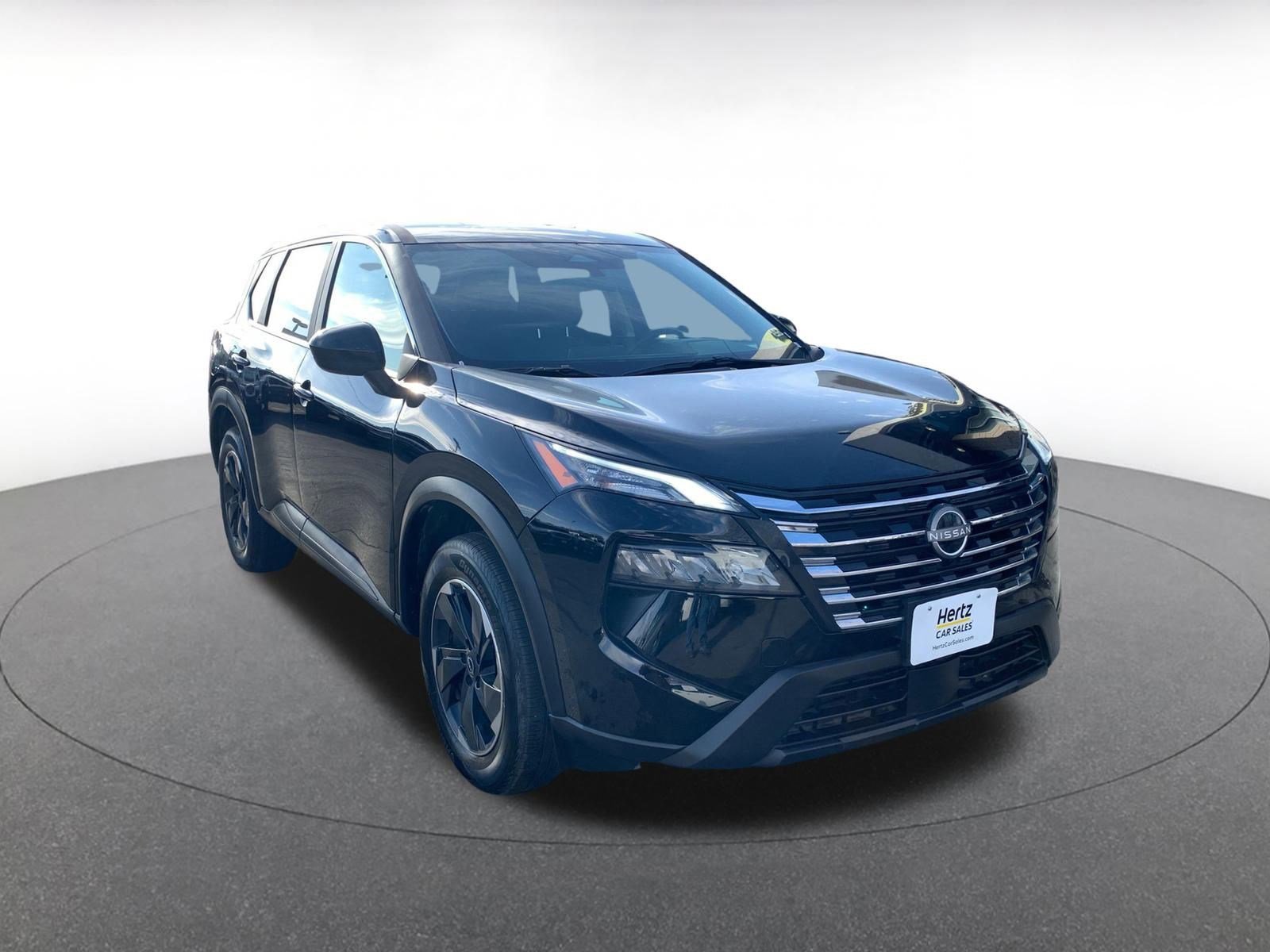 Used 2025 Nissan Rogue SV