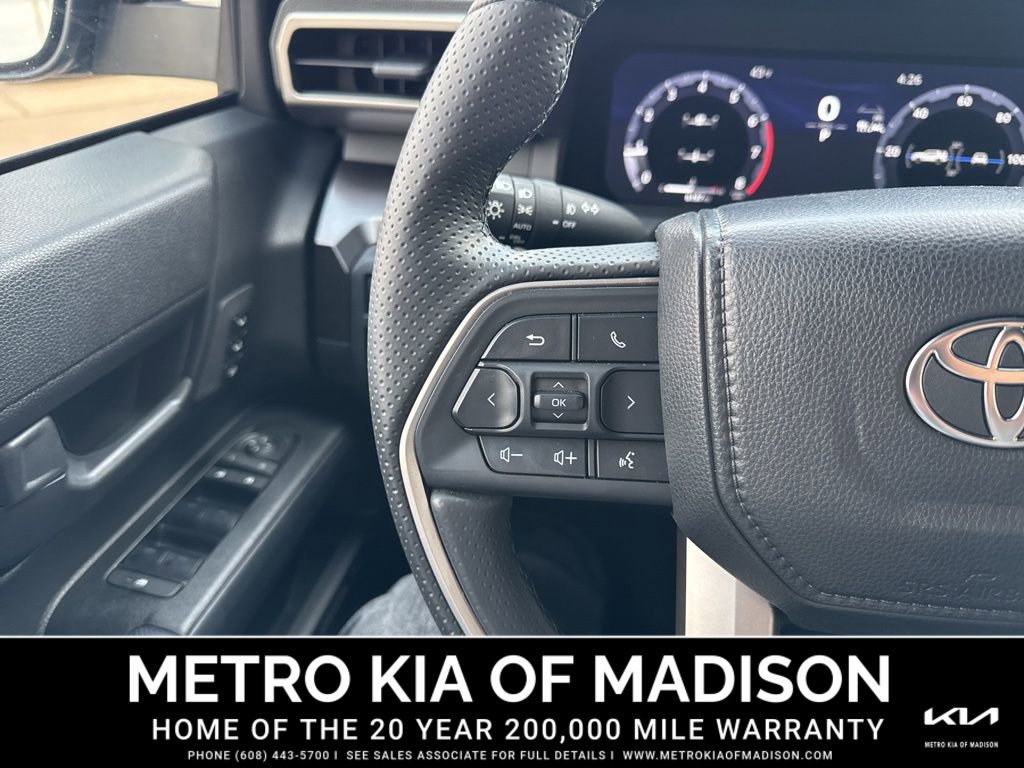 Used 2025 Toyota 4Runner TRD Off-Road Premium image 19