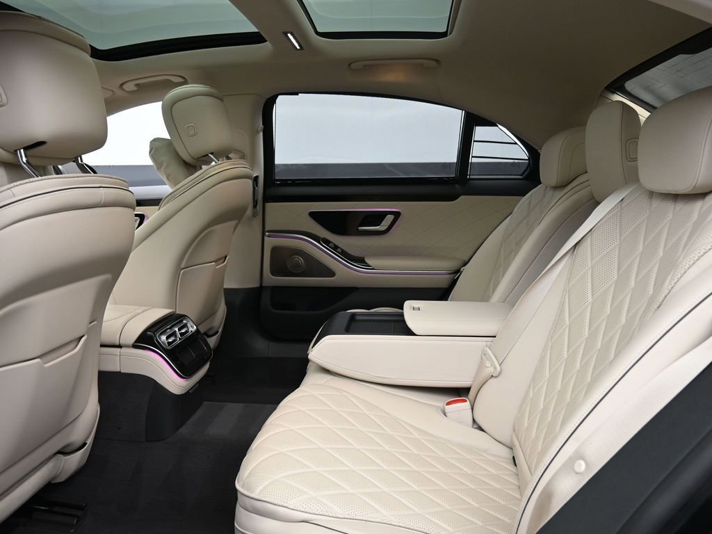 Used 2023 Mercedes-Benz S 580 4MATIC Sedan image 18