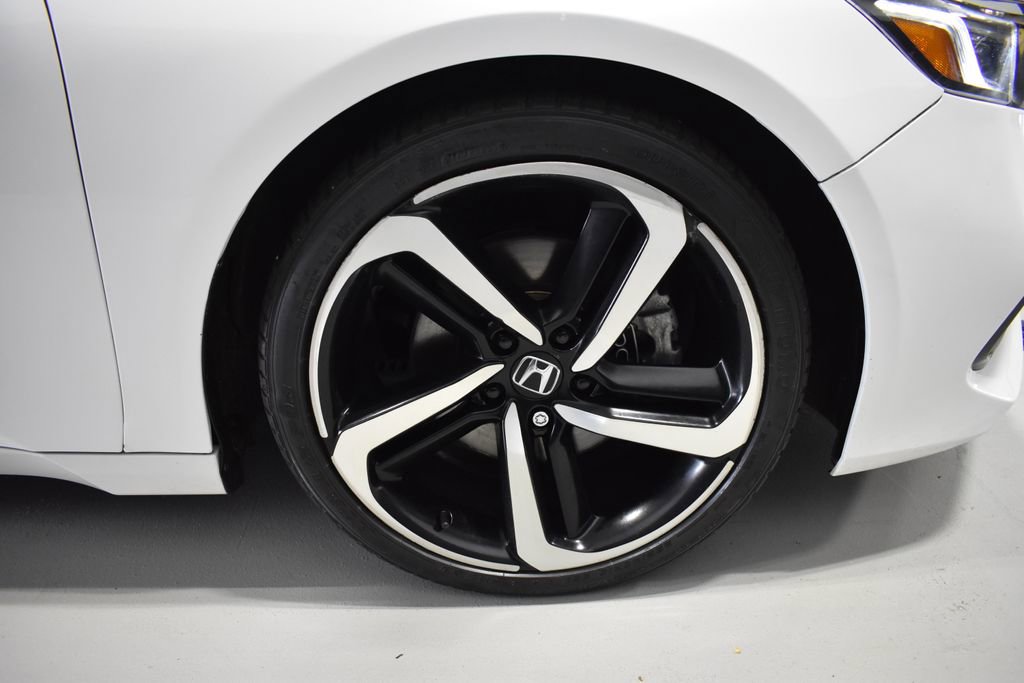 Used 2022 Honda Accord Sport image 10