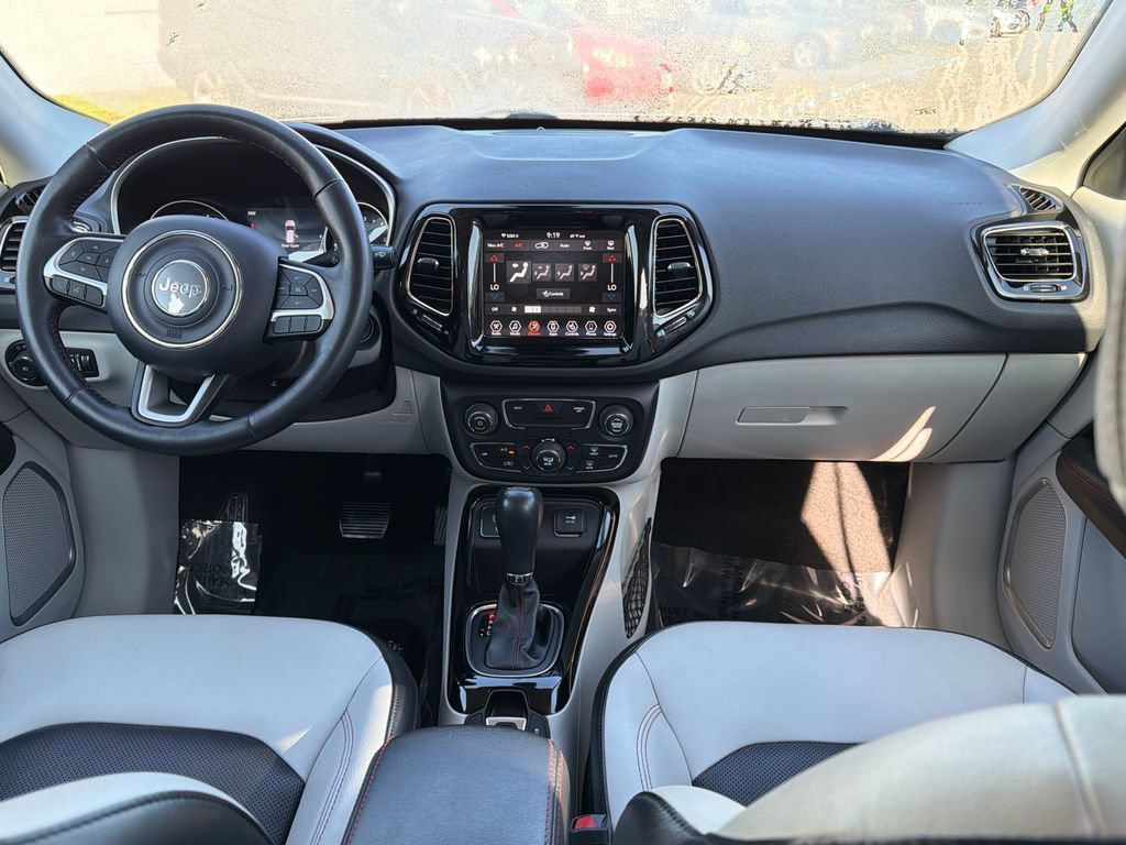 Used 2019 Jeep Compass Limited FWD image 14