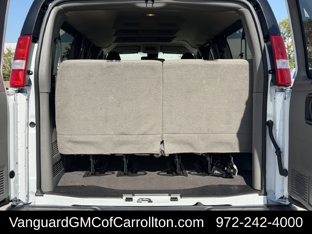 Used 2026 GMC Savana 3500 LT w/ LT Preferred Equipment Group RWD image 31
