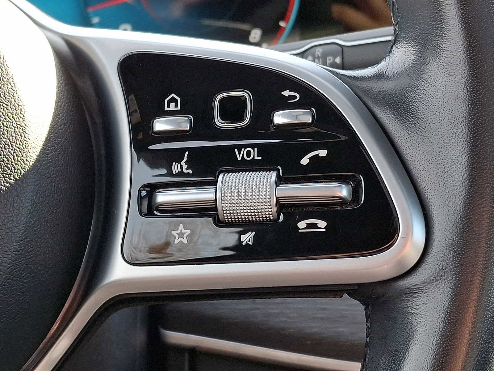 Certified 2022 Mercedes-Benz GLS 450 4MATIC image 19