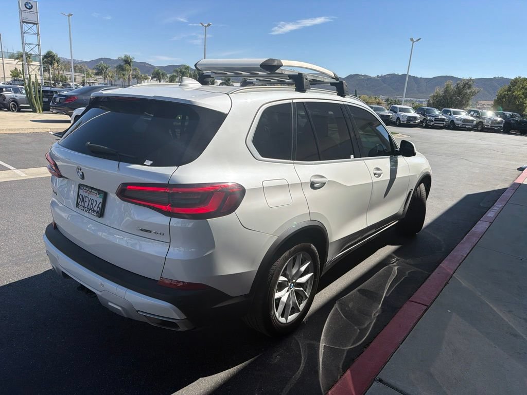 Used 2023 BMW X5 xDrive40i w/ Premium Package AWD/4WD image 8