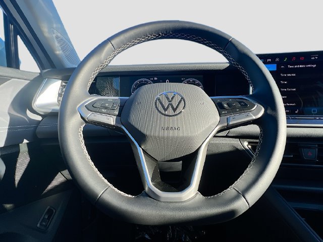 New 2026 Volkswagen Tiguan SE AWD/4WD image 10