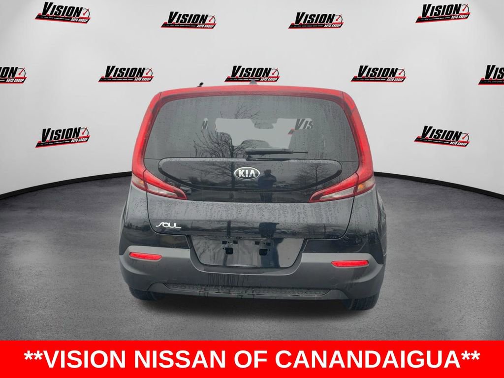 Used 2021 Kia Soul LX FWD image 7