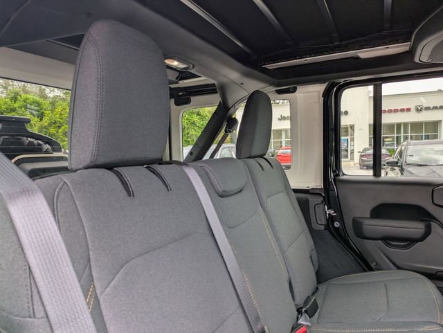New 2025 Jeep Wrangler Sport S image 27
