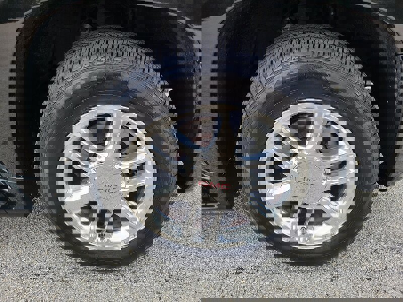 Used 2007 GMC Envoy Denali image 30