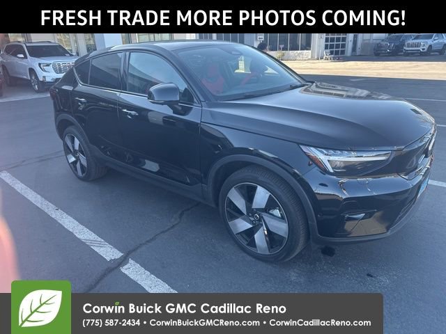 Used 2023 Volvo C40 P8 Recharge Ultimate image 2