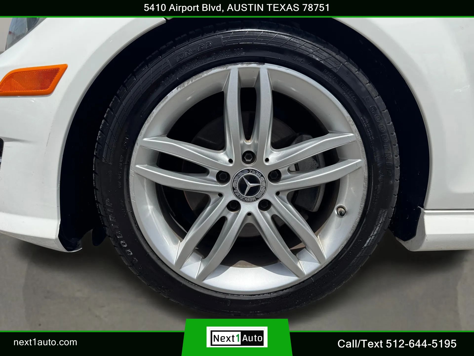 Used 2013 Mercedes-Benz C 250 Sedan image 37