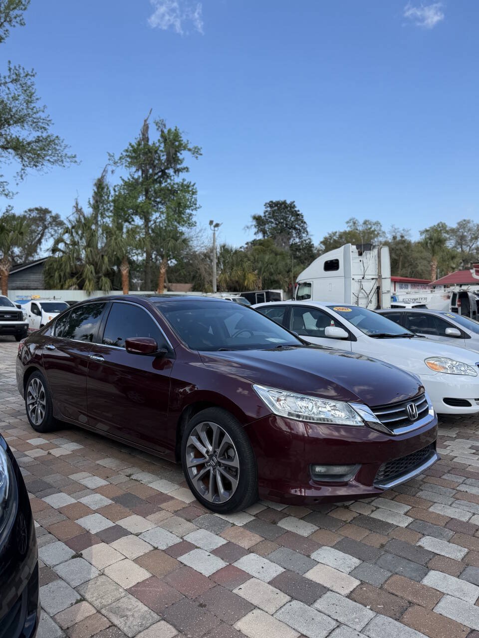 Used 2015 Honda Accord Sport image 4