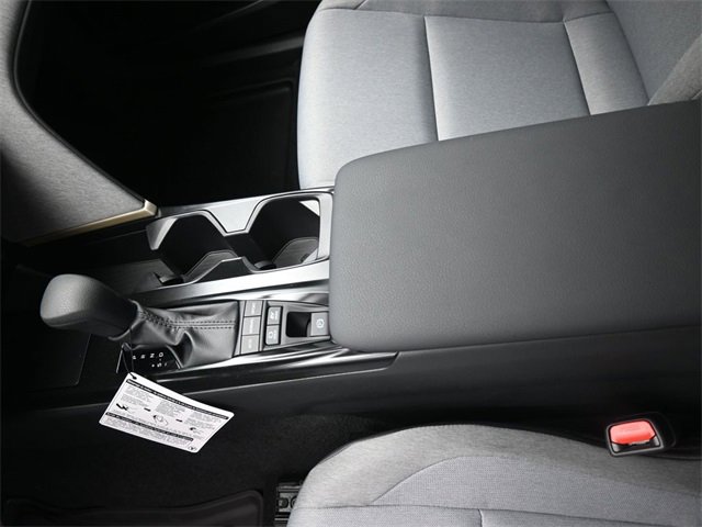 Used 2021 GMC Sierra 1500 SLT image 31