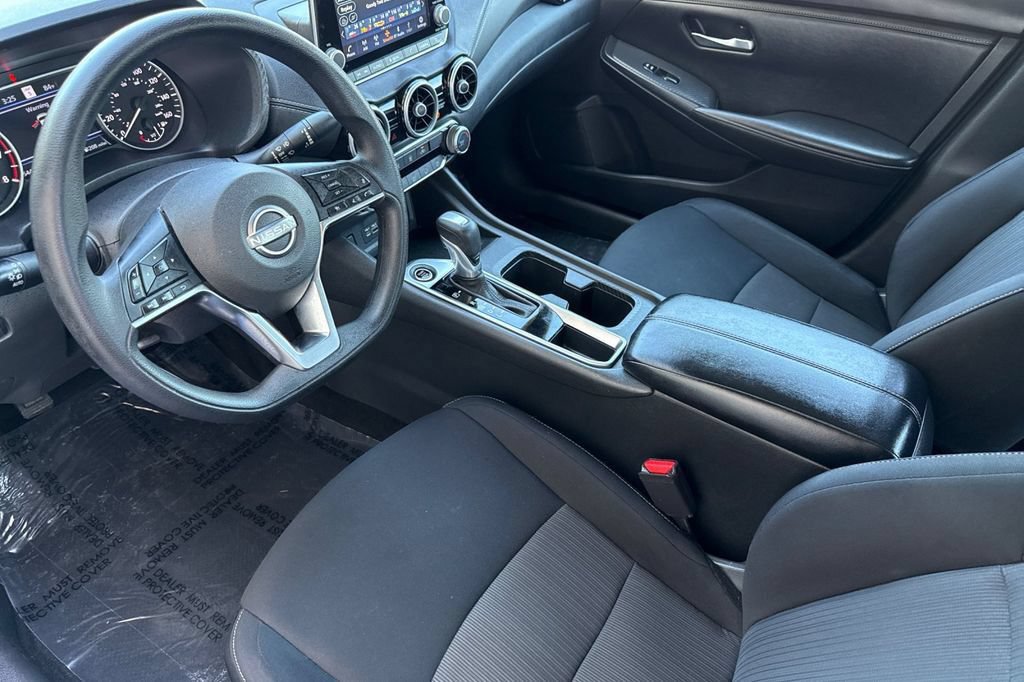 Used 2024 Nissan Sentra SV FWD image 10
