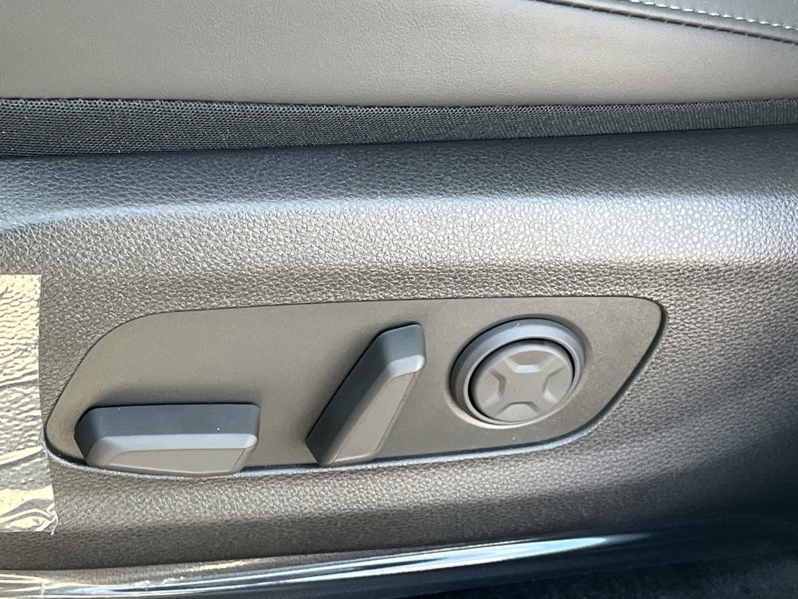 New 2026 Kia Carnival SX image 27