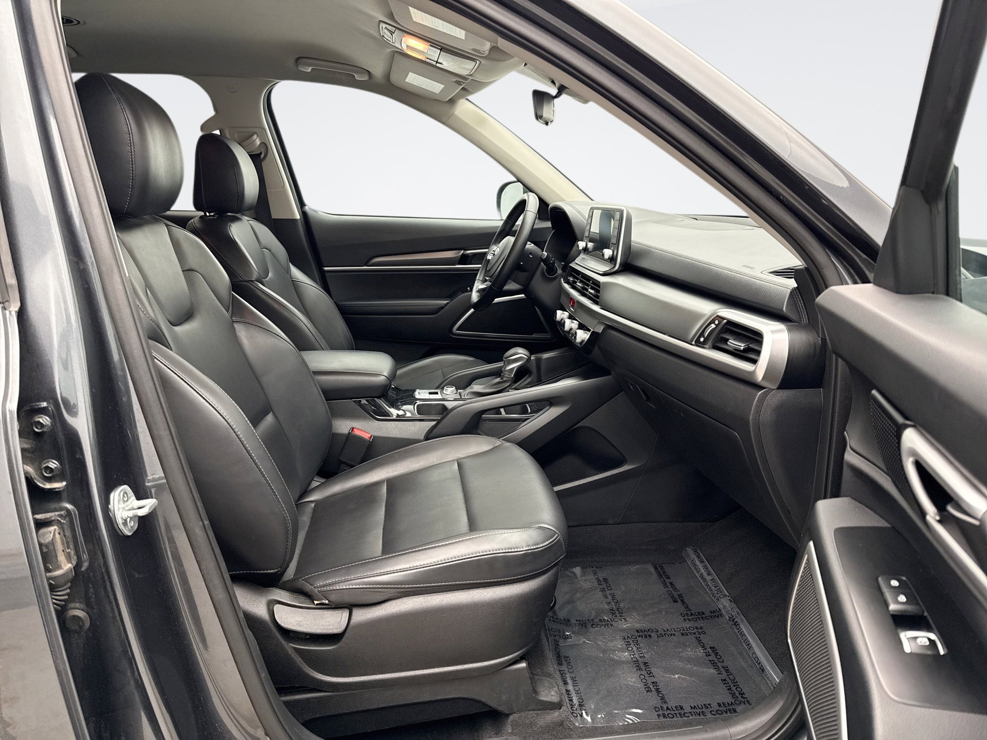 Used 2021 Kia Telluride LX image 17