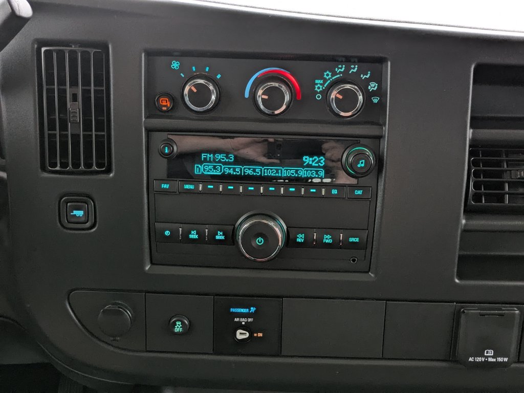 Used 2025 GMC Savana 2500 w/ Driver Convenience Package RWD image 8