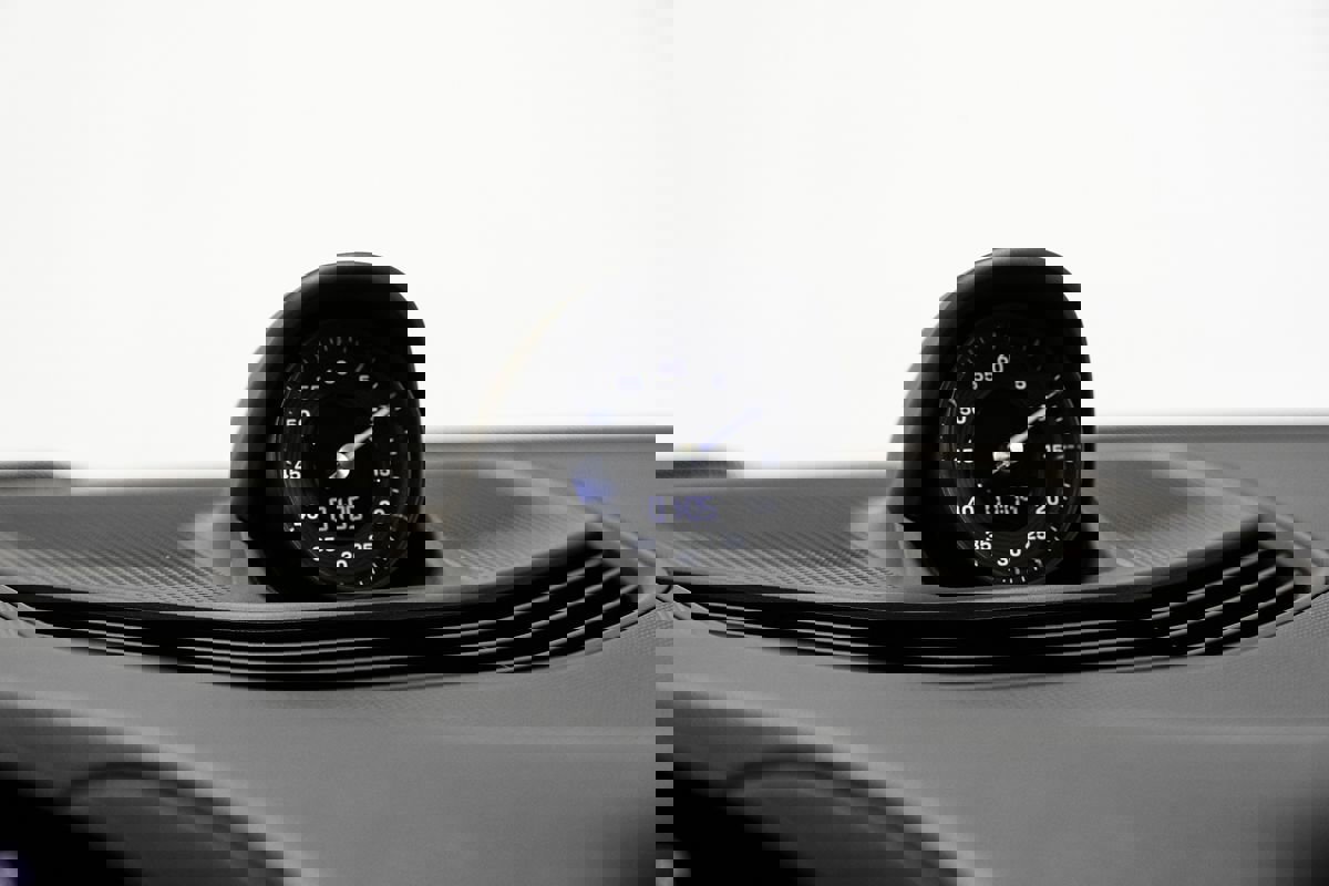 Used 2021 Porsche Taycan 4S w/ Premium Package image 26