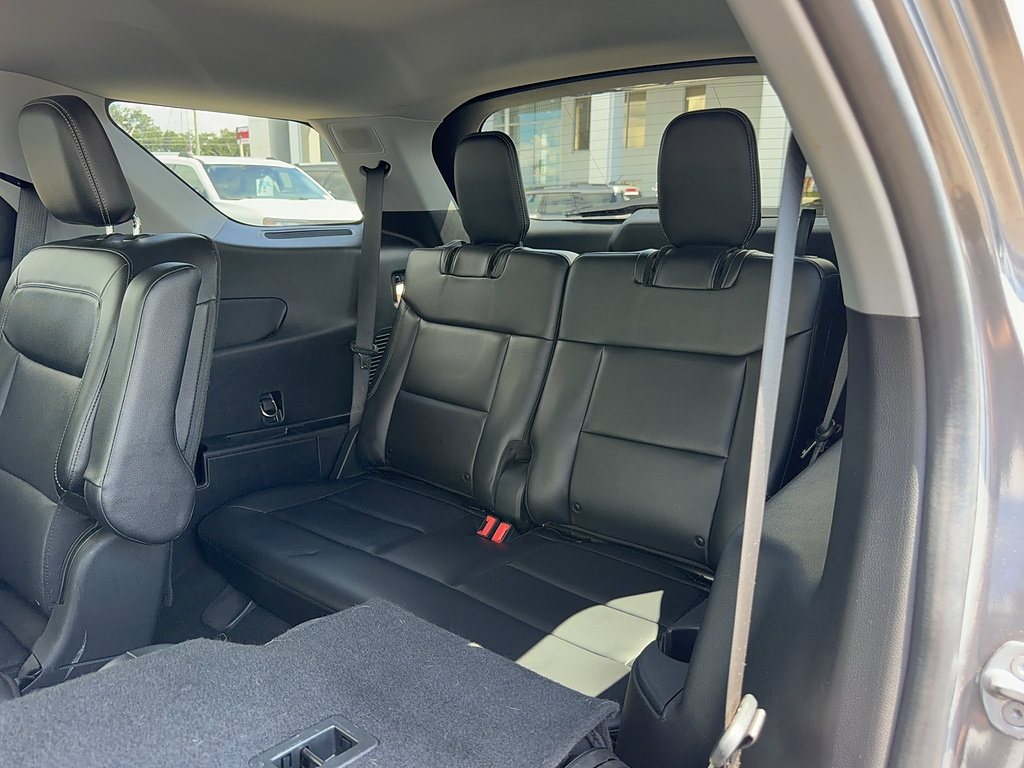 Certified 2022 Ford Explorer Limited RWD image 13