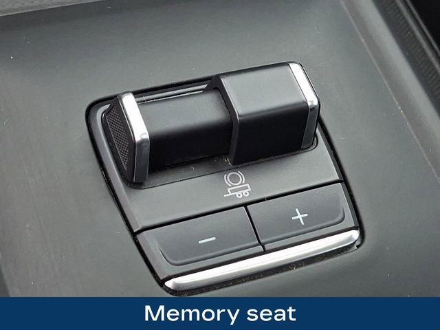 Used 2025 GMC Sierra 2500 Denali image 17