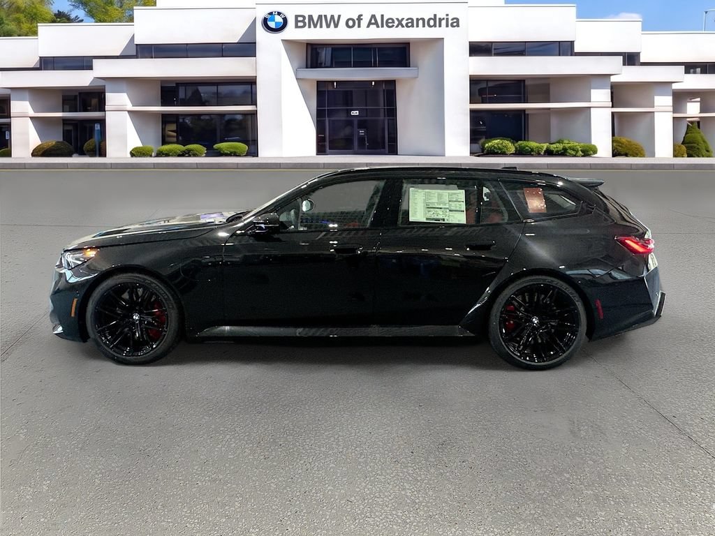 New 2027 BMW M5 Touring AWD/4WD image 4