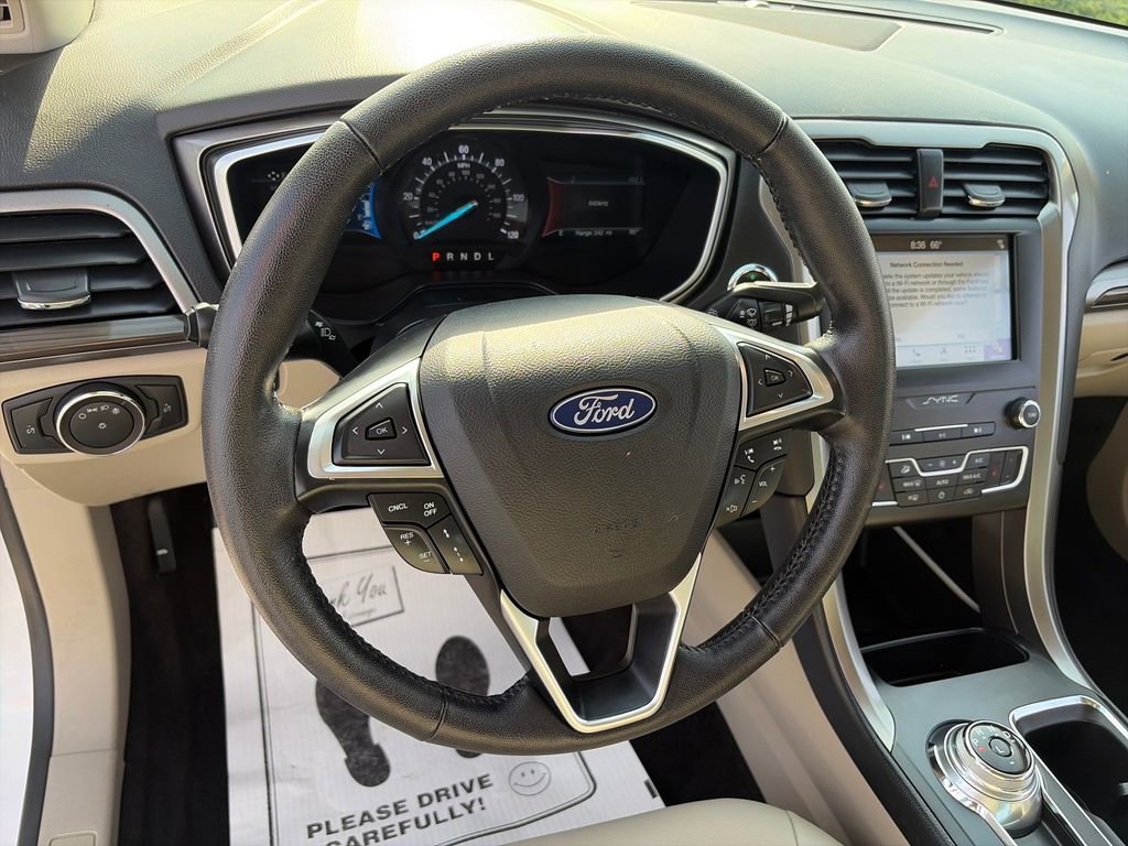 Used 2019 Ford Fusion SEL FWD image 22