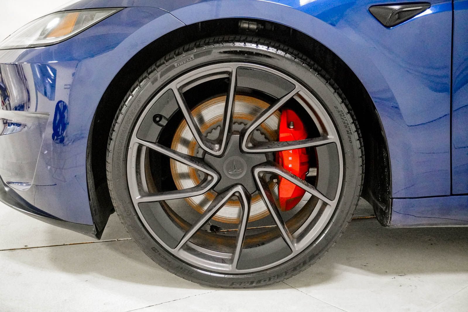 Used 2025 Tesla Model 3 Performance AWD/4WD image 15