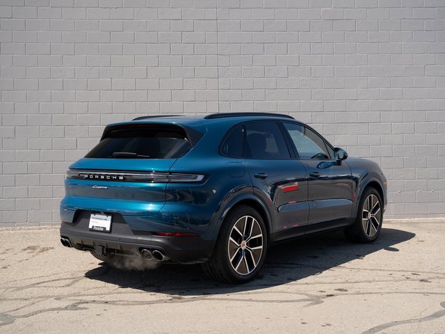 Certified 2024 Porsche Cayenne image 7
