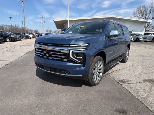 New 2026 Chevrolet Suburban Premier AWD/4WD image 2
