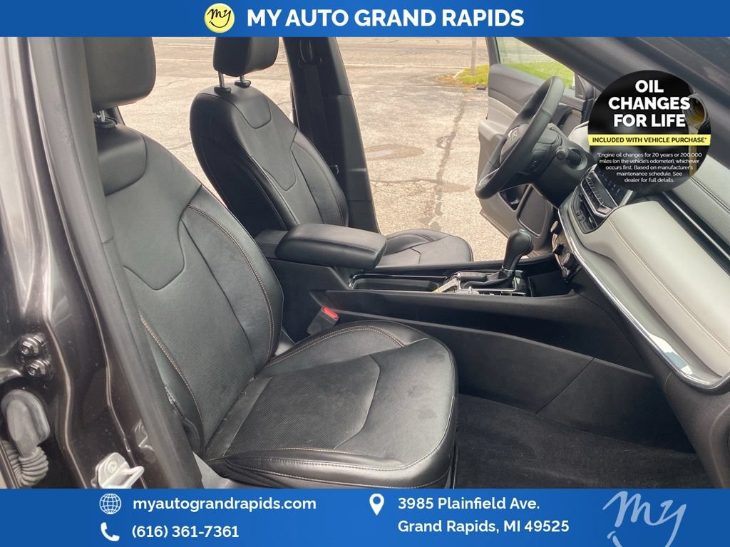 Used 2023 Jeep Compass Limited AWD/4WD image 18
